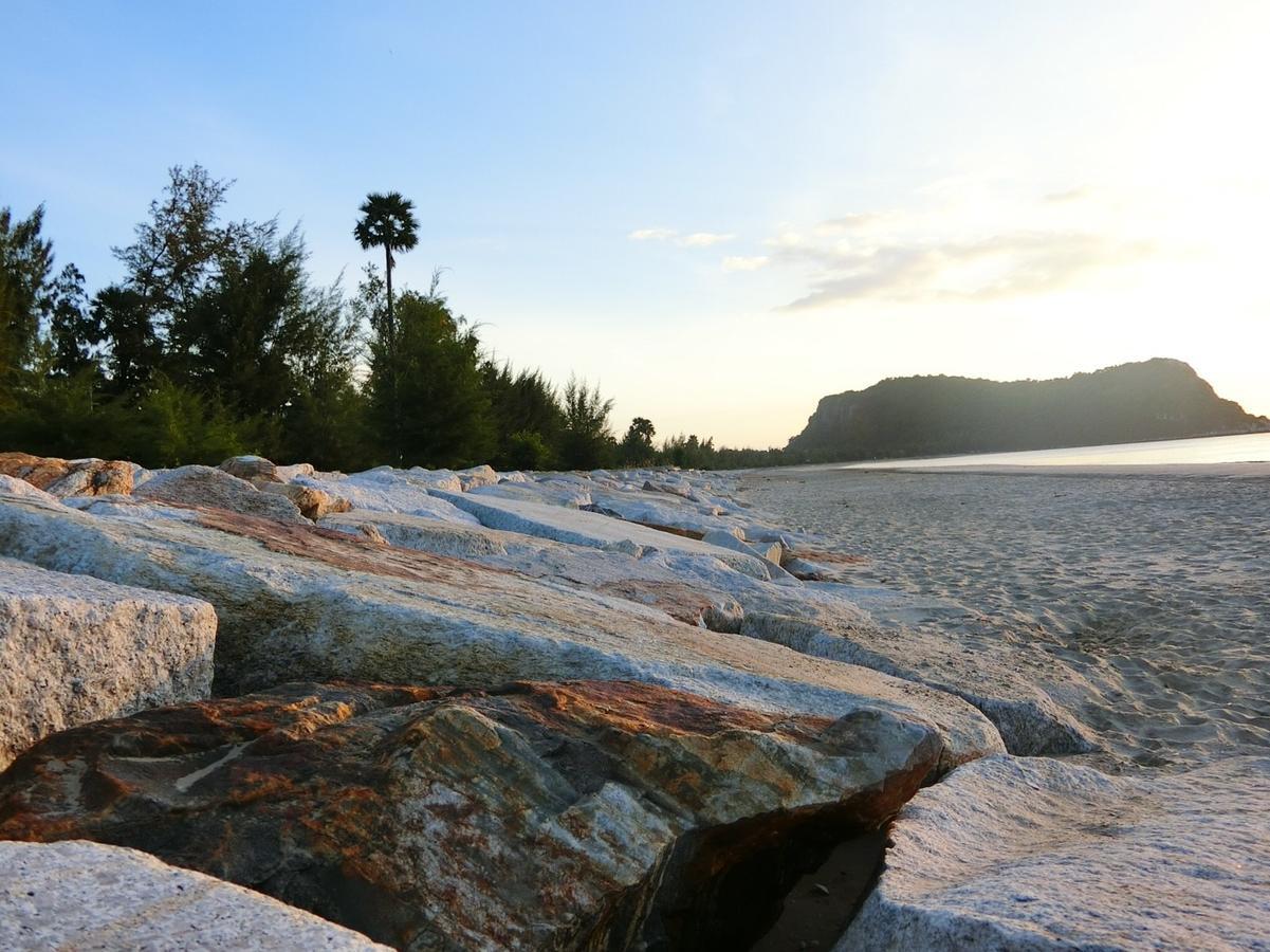 The Lake Hill Resort Pran Buri Esterno foto